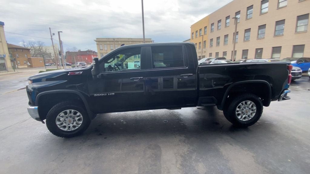 2024 Chevrolet Silverado 3500 HD LT