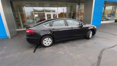2019 Ford Fusion S