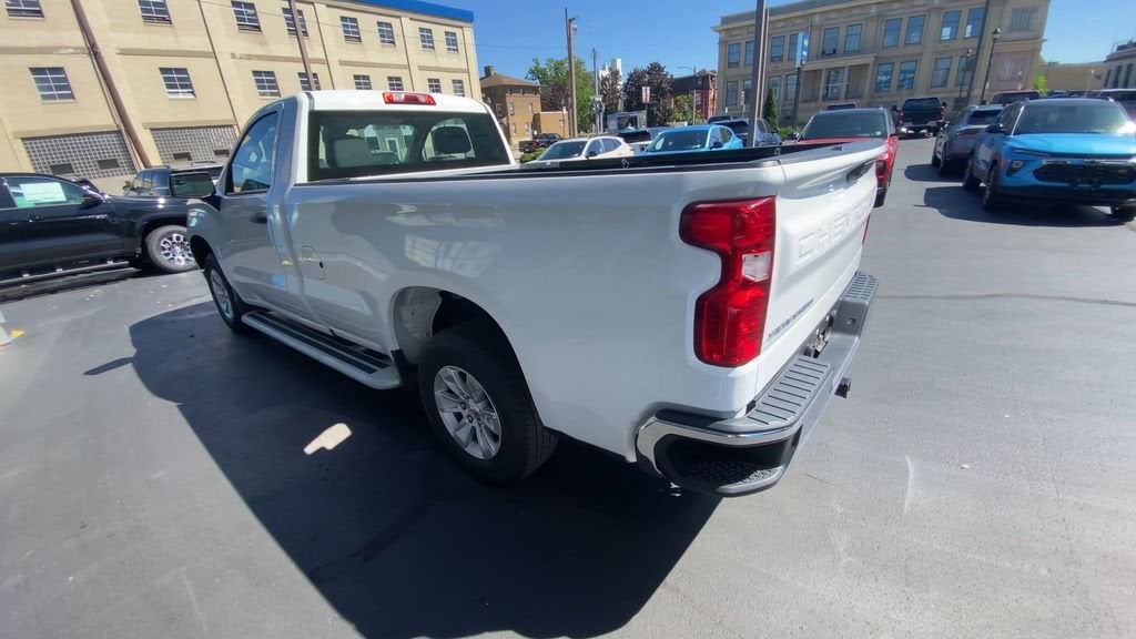 2025 Chevrolet Silverado 1500 WT