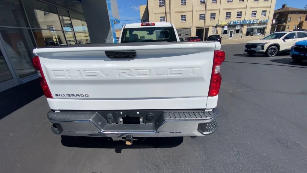 2025 Chevrolet Silverado 1500 WT