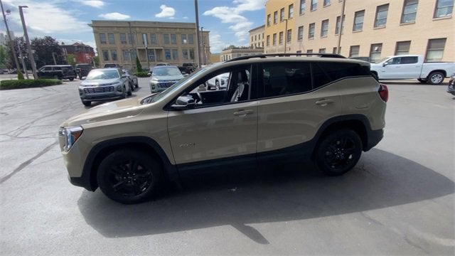 2023 GMC Terrain AT4