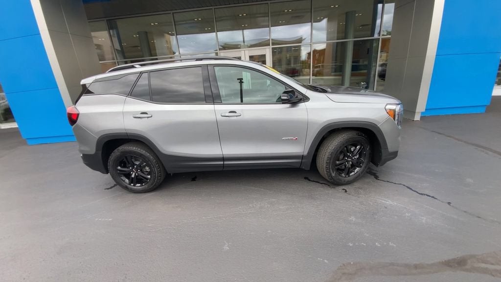 2023 GMC Terrain AT4
