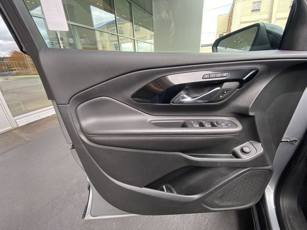 2023 GMC Terrain AT4