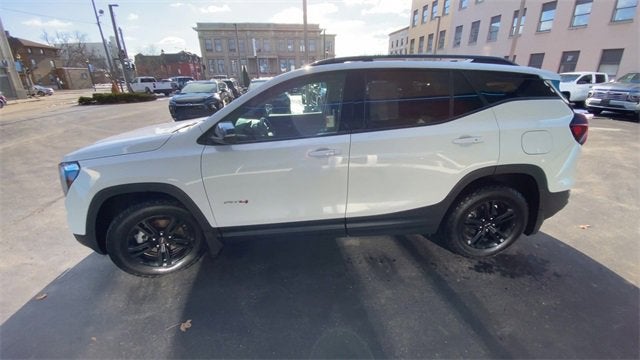 2022 GMC Terrain AT4