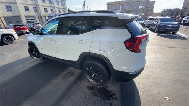 2022 GMC Terrain AT4