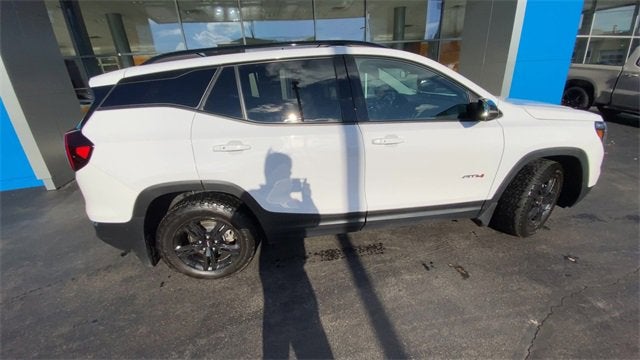 2022 GMC Terrain AT4