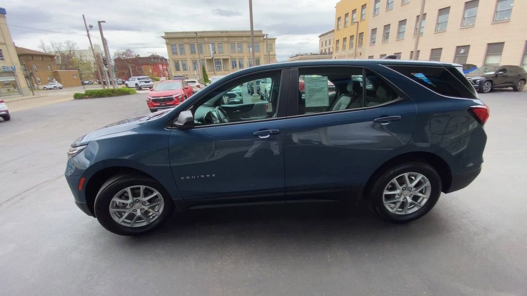 2024 Chevrolet Equinox LS
