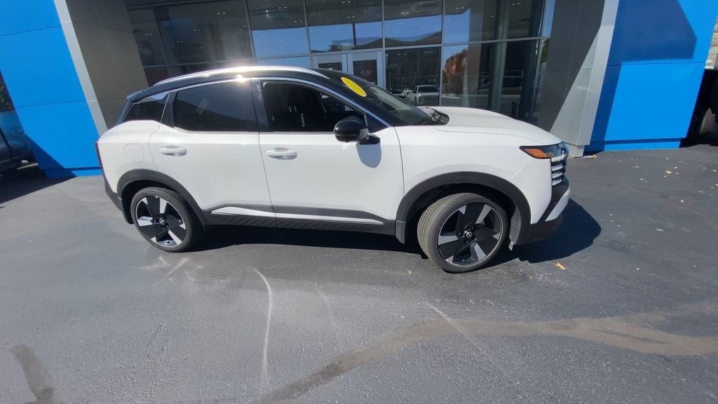2025 Nissan Kicks SR Intelligent AWD