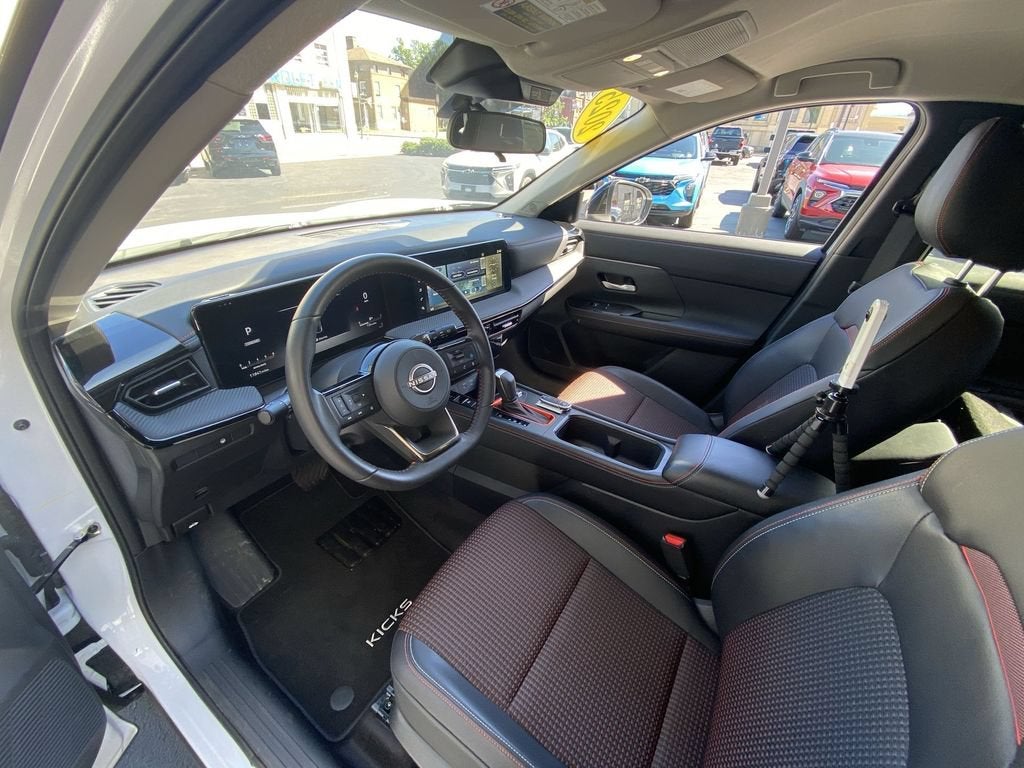 2025 Nissan Kicks SR Intelligent AWD
