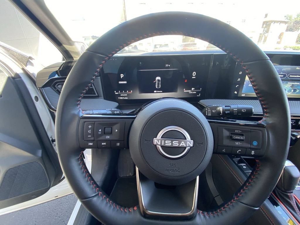 2025 Nissan Kicks SR Intelligent AWD