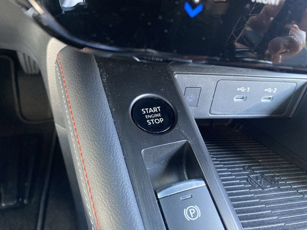 2025 Nissan Kicks SR Intelligent AWD