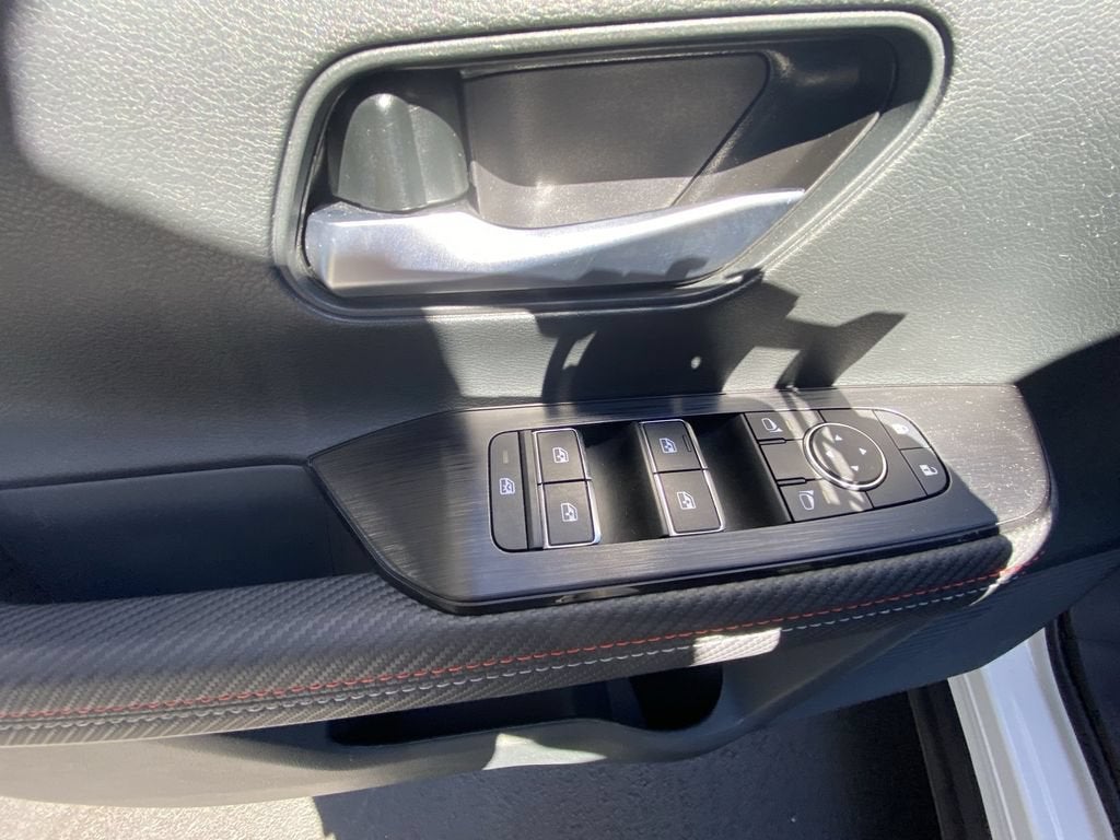 2025 Nissan Kicks SR Intelligent AWD