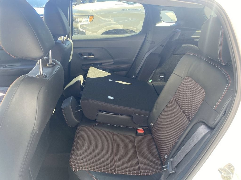 2025 Nissan Kicks SR Intelligent AWD