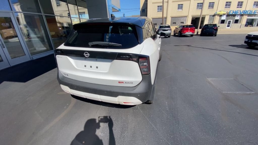 2025 Nissan Kicks SR Intelligent AWD