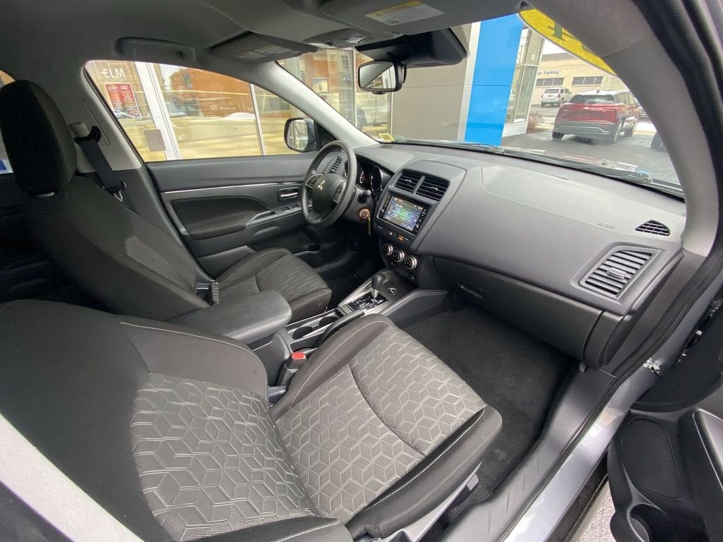 2024 Mitsubishi Outlander Sport S