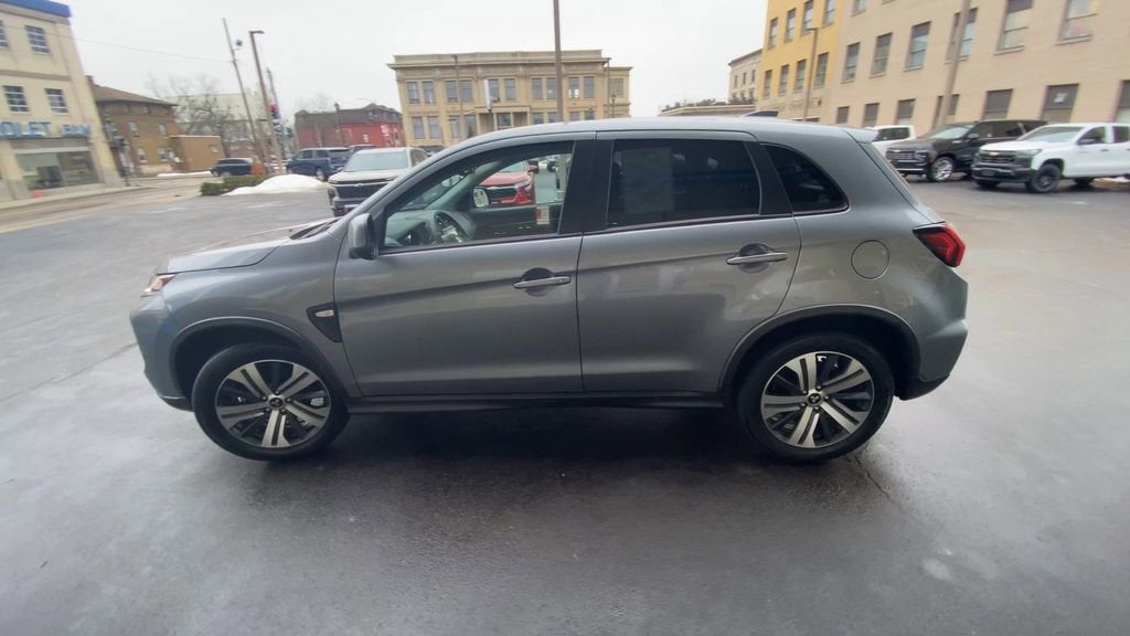 2024 Mitsubishi Outlander Sport S