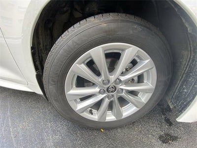 2024 Toyota Corolla Hatchback SE