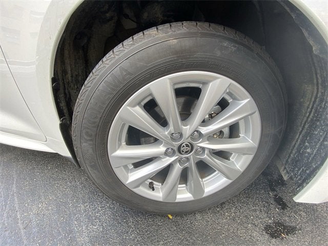 2024 Toyota Corolla Hatchback SE