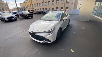 2024 Toyota Corolla Hatchback SE