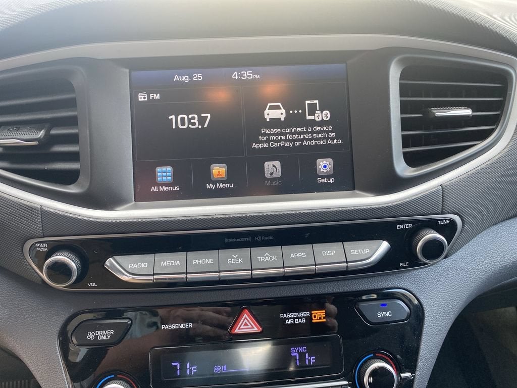 2017 Hyundai Ioniq Hybrid Blue