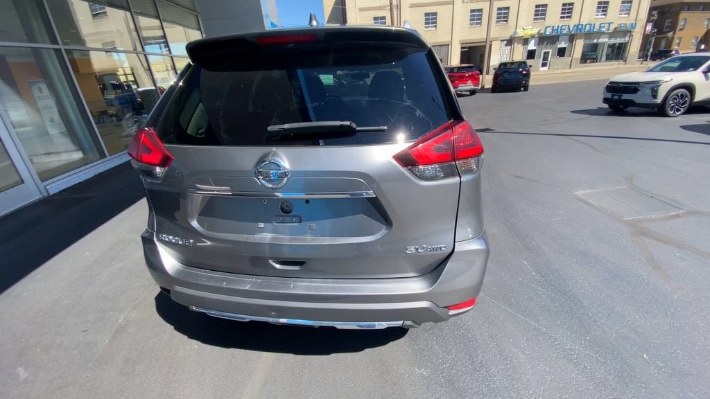 2018 Nissan Rogue SV