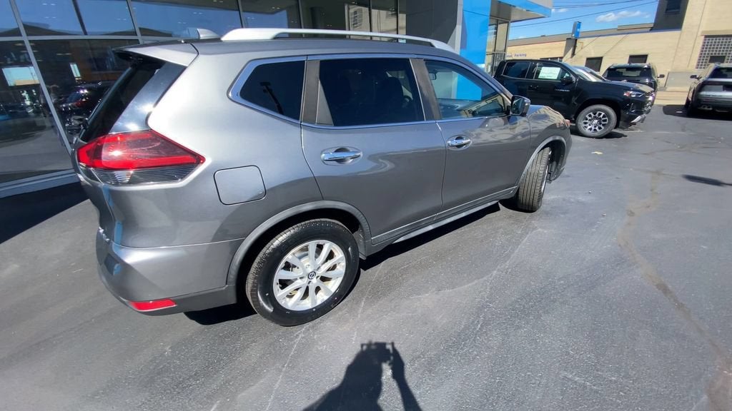 2018 Nissan Rogue SV